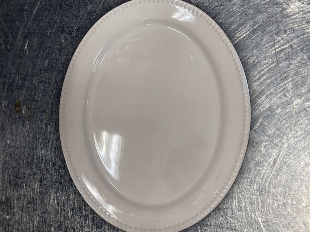 Threshold white serve dish