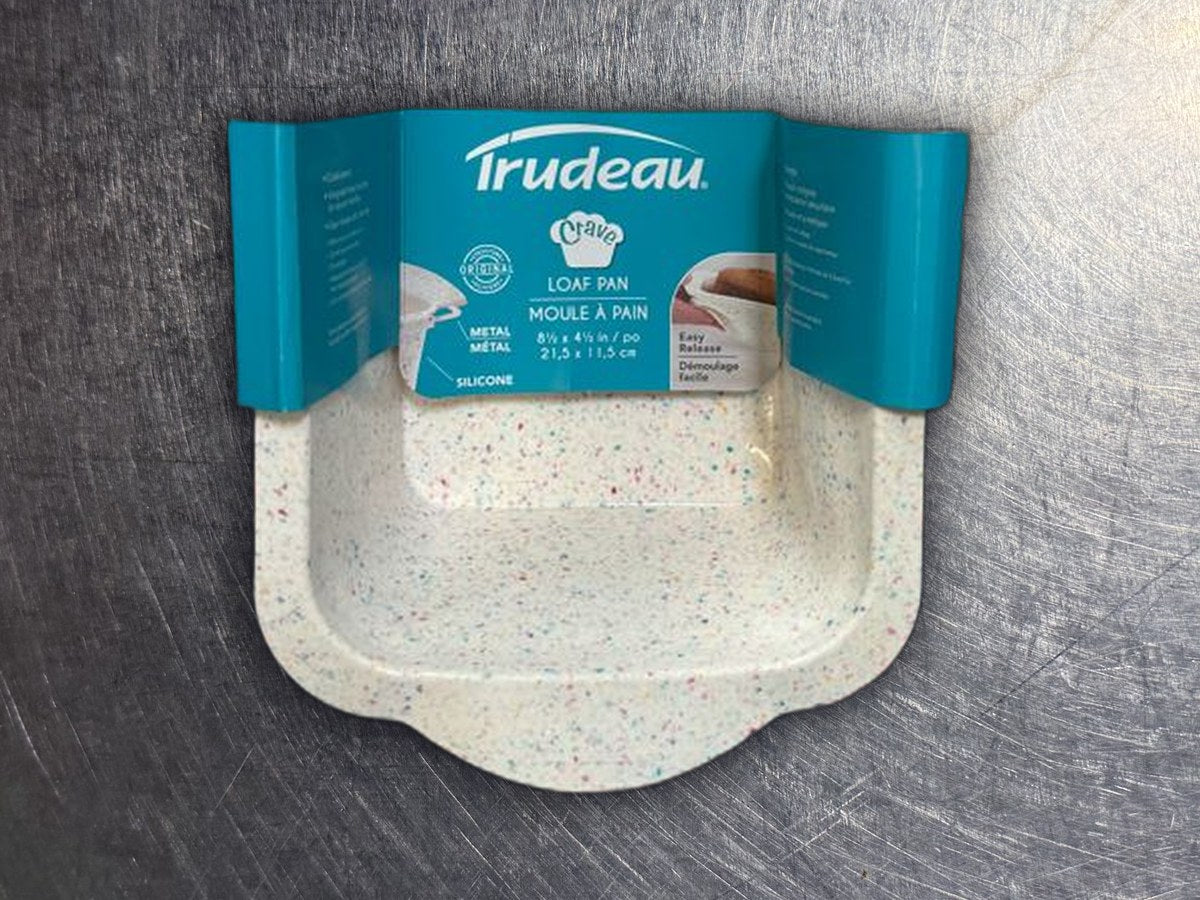 Trudeau crave loaf pan