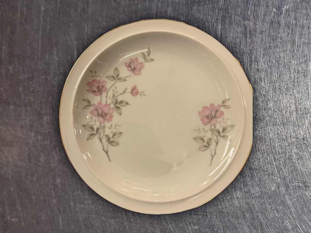 Twilight Rose Royal Domino Collection Dish: 3,147 ppm lead by XRF