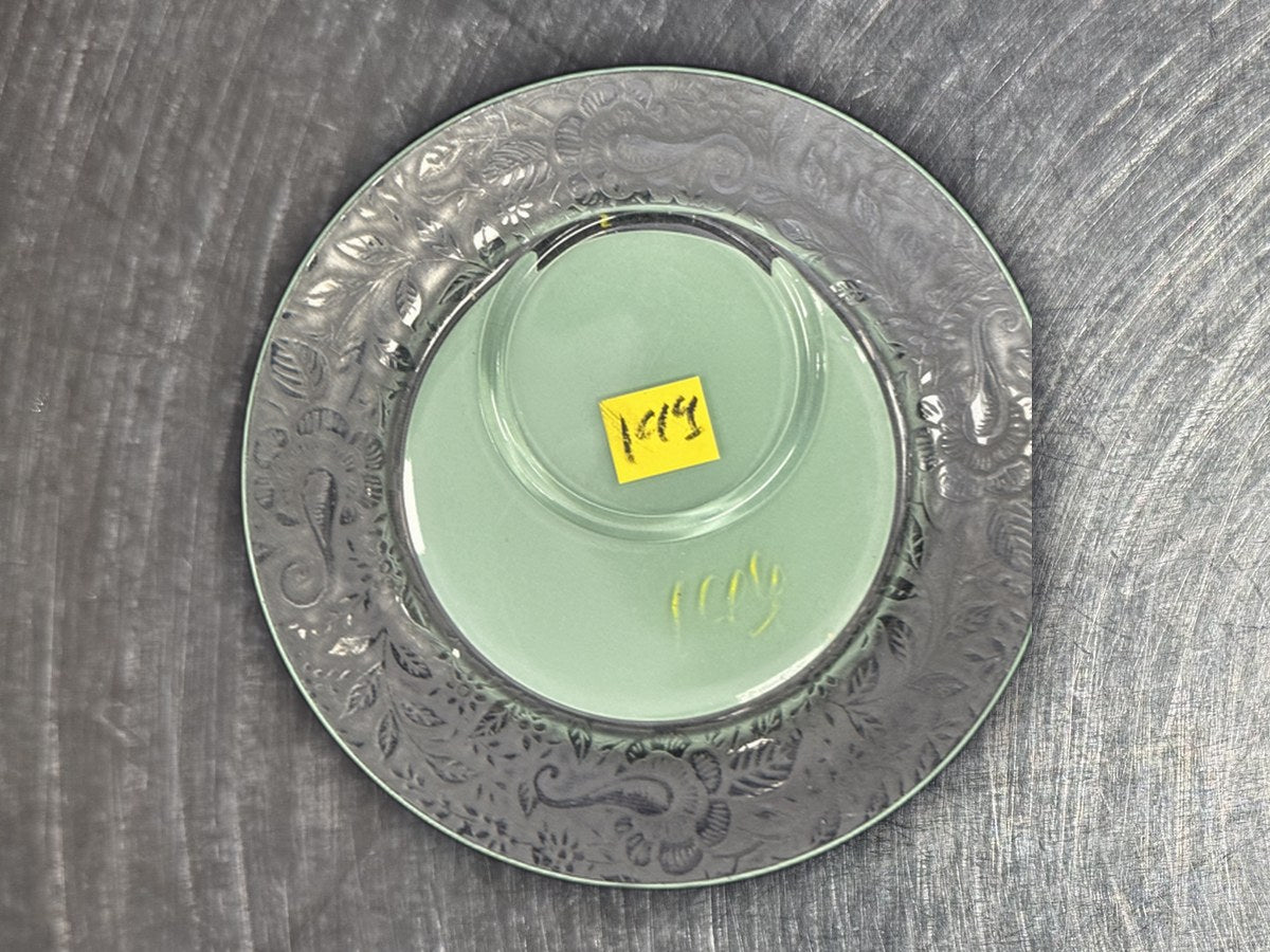 Versailles Green Glass Round Dish: no lead detected by XRF