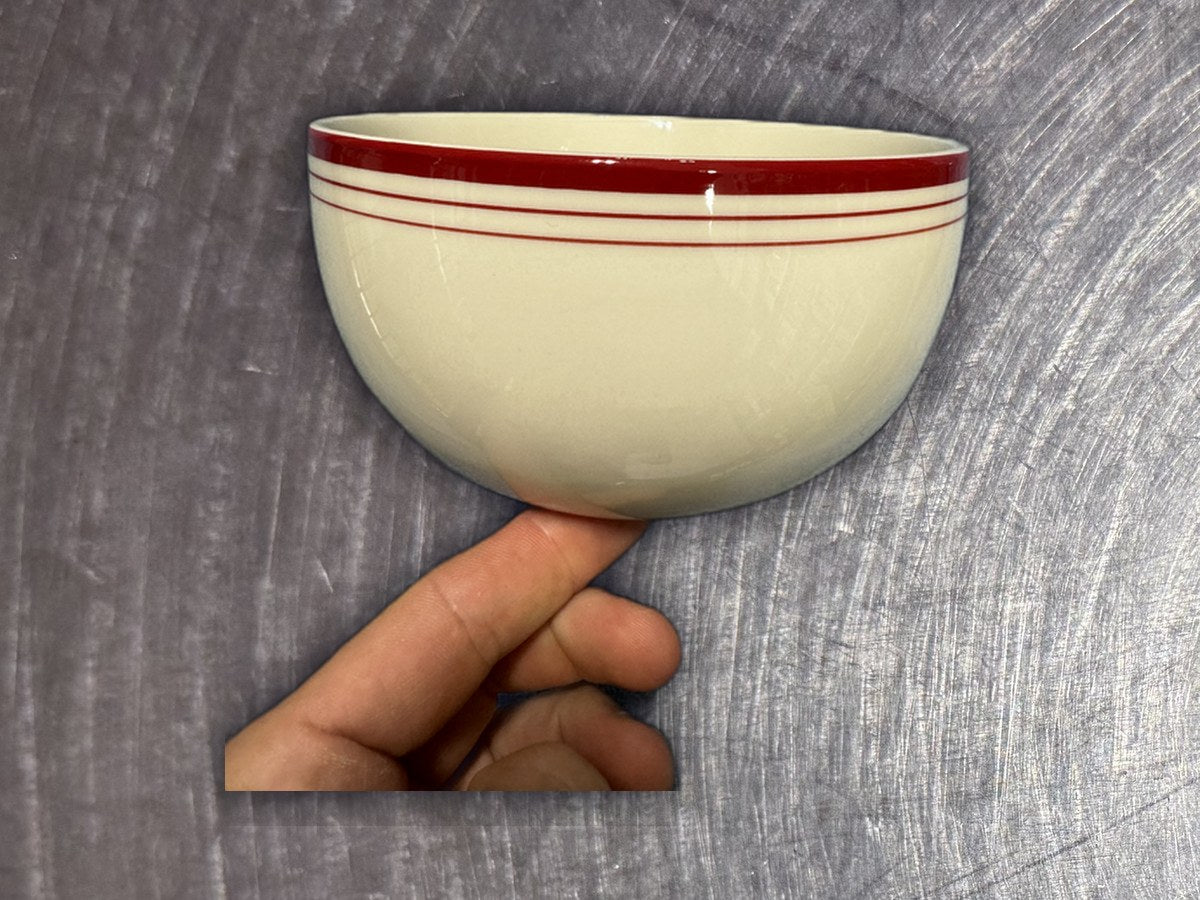 White Ceramic Stripe Bowl: 37 ppm lead by XRF