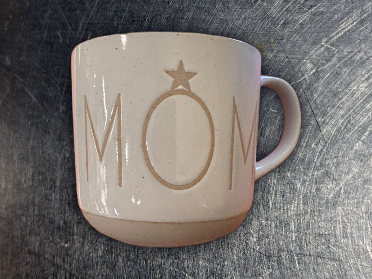 Williams Sonoma Mom You are my Hero Coffee Mug: 444 ppm lead by XRF