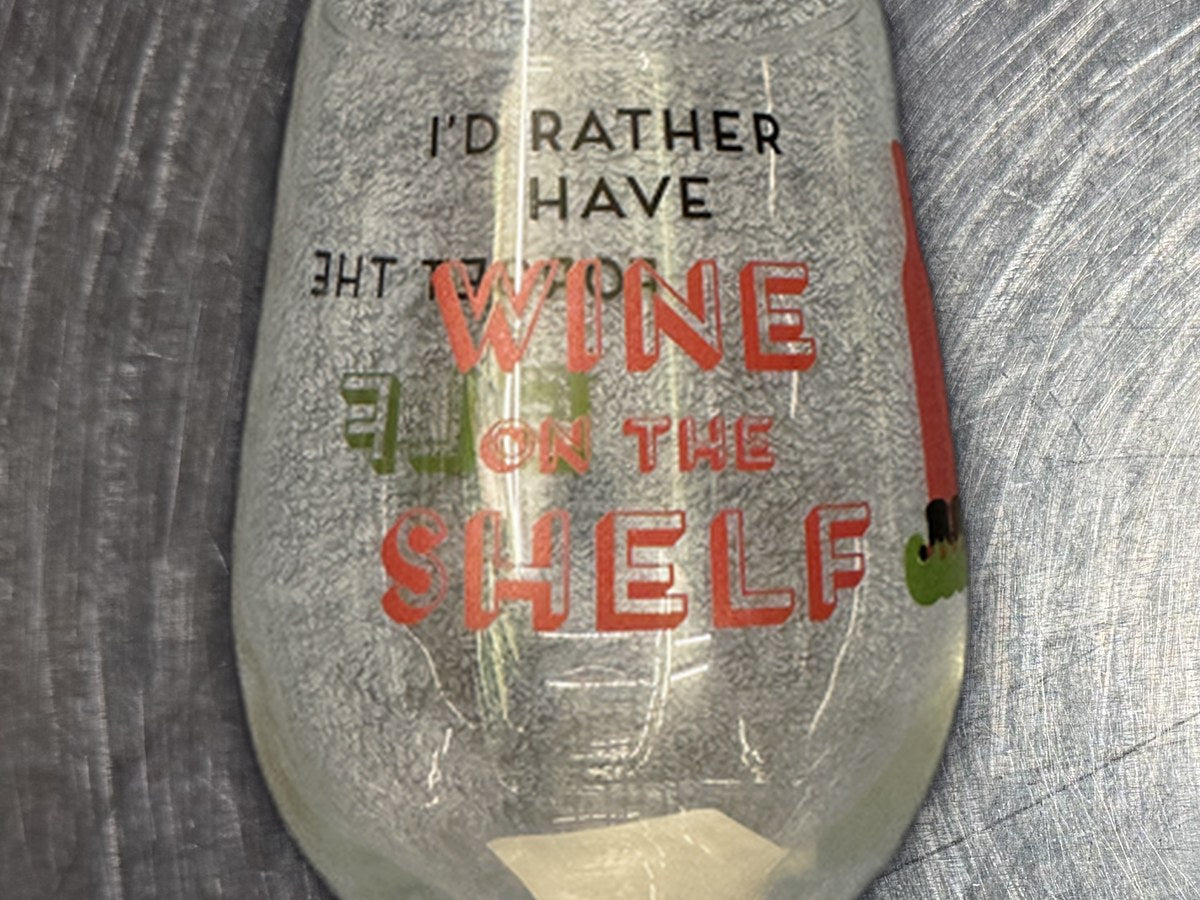 Wine on the shelf Glass: no lead detected by XRF