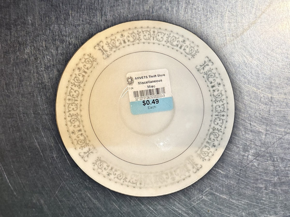 Yamaka Crown Derby Saucer: 2,420 ppm lead by XRF